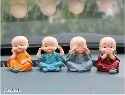 Attractive Idols & Figurines