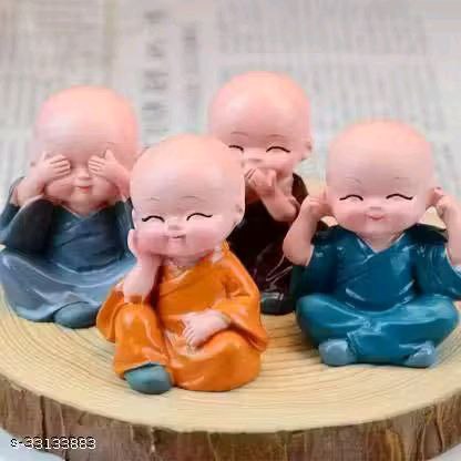 Attractive Idols & Figurines